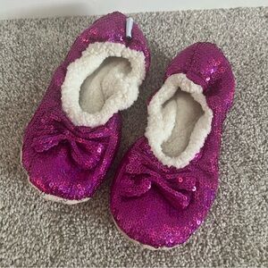 Snoozies Pink Sequin Bow Slip On Sock Slippers